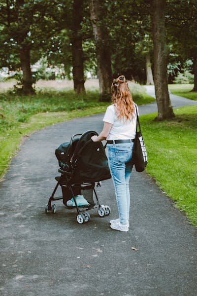 Poussettes : avis et conseils pour le choix idéal en 2025